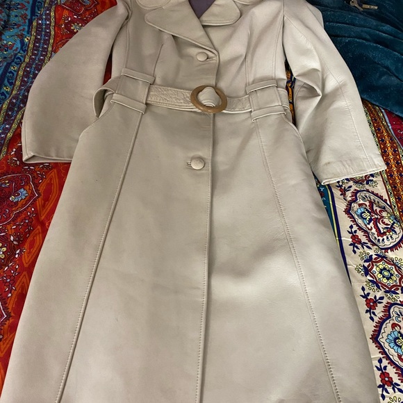 Vintage Genuine Leather Lined Coat - Picture 13 of 16